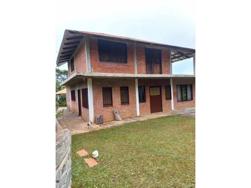 Casa Campestre en venta Valle Del Cauca Dagua Dagua 3000 m2 Habitaciones 5 Baños 3 Garajes 4 Precio $260000000