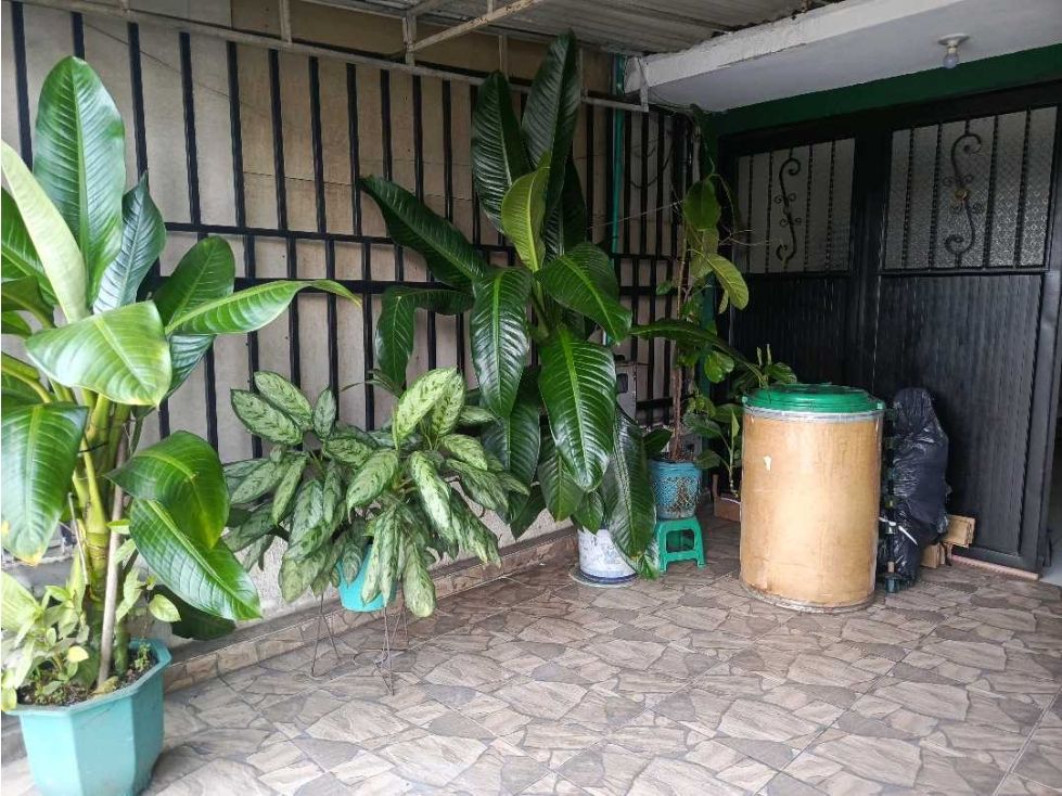 Casa en venta Valle Del Cauca Cali Asturias 440 m2 Habitaciones 13 Baños 5 Garajes 1 Precio $530000000
