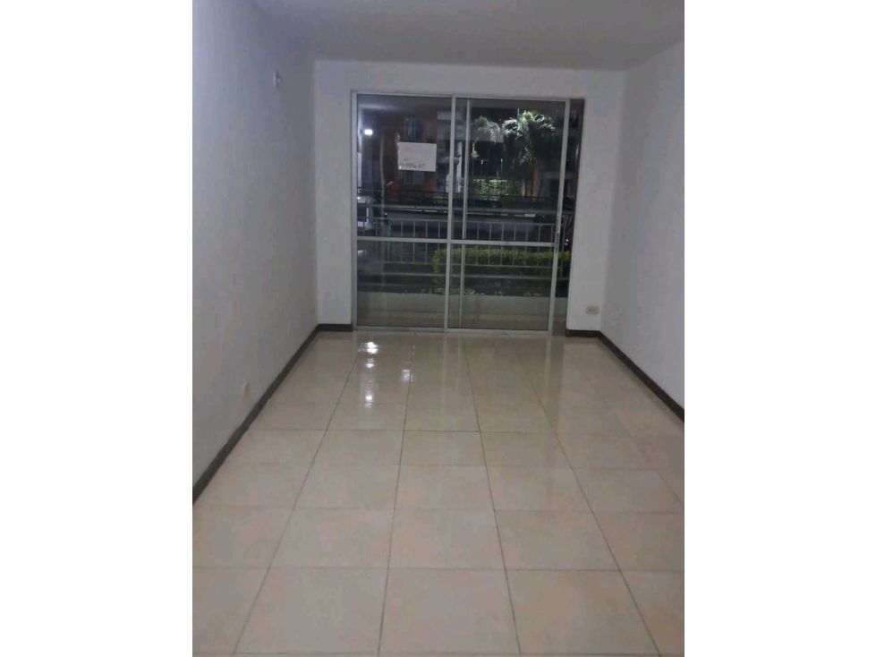 Apartamento en venta Valle Del Cauca Cali Parcelacion Piedra Grande 65 m2 Habitaciones 3 Baños 2 Garajes 1 Precio $325000000