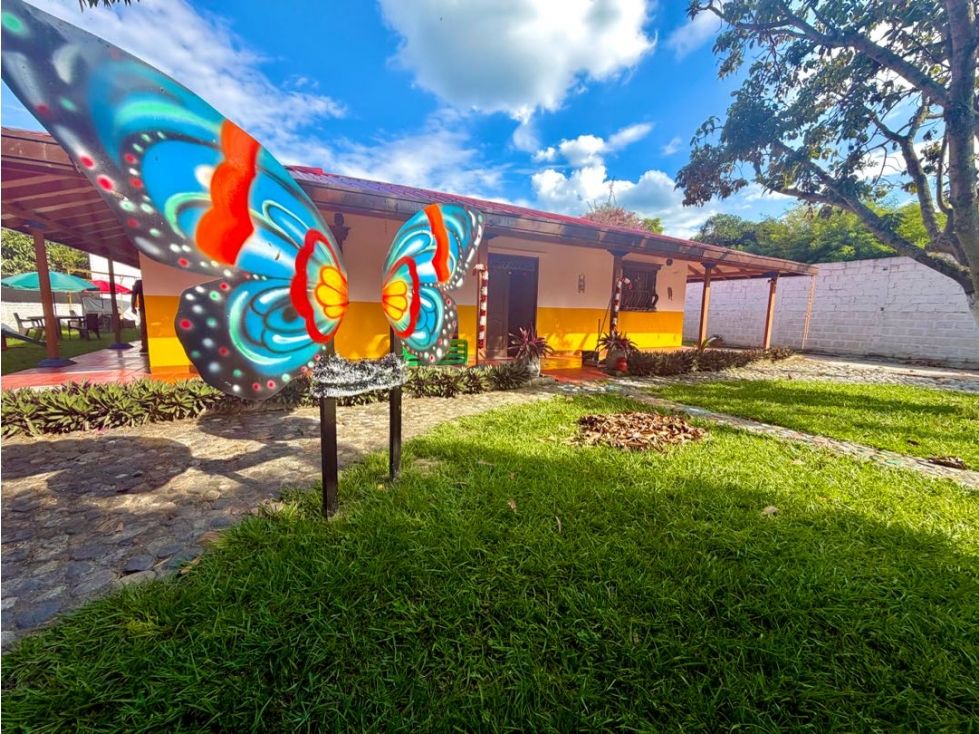 Finca en venta Valle Del Cauca Palmira Palmira 385 m2 Habitaciones 4 Baños 3 Garajes 8 Precio $750000000