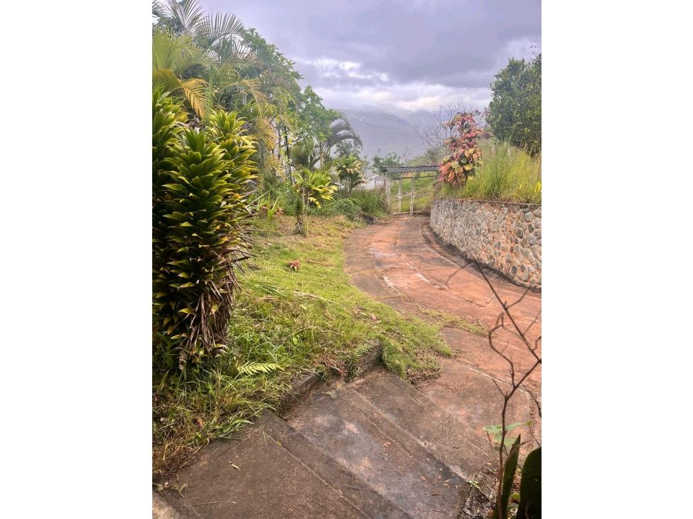 Finca en venta Valle Del Cauca Dagua Dagua 900 m2 Habitaciones 4 Baños 2 Garajes 4 Precio $230000000
