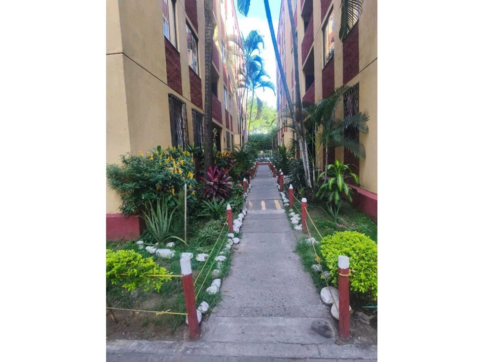 Apartamento en venta Valle Del Cauca Cali Ulpiano Lloreda 54 m2 Habitaciones 3 Baños 1 Garajes 0 Precio $165000000