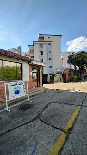 Apartamento en arriendo Santander Floridablanca Medina Del Campo 90 m2 Habitaciones 3 Baños 2 Garajes 1 Precio $2405900