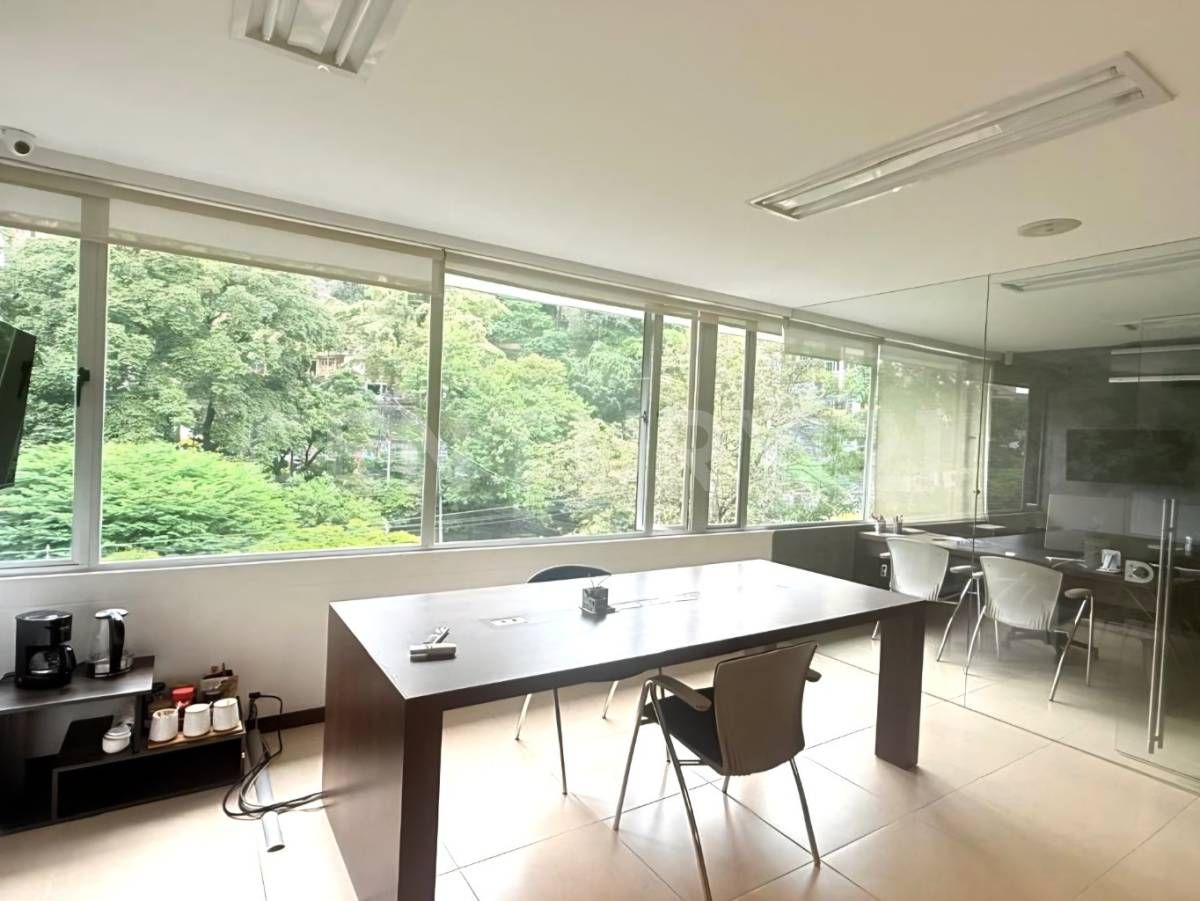 Oficina en venta Antioquia Medellín Castropol 80 m2 Habitaciones 0 Baños 0 Garajes 0 Precio $821000000