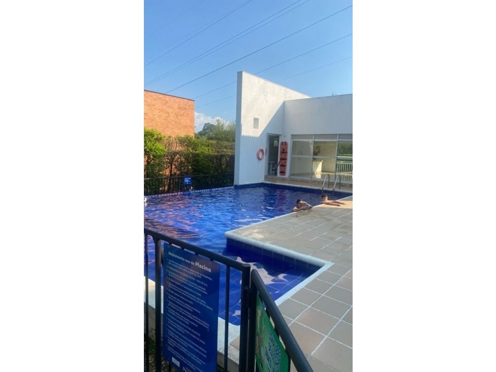 Casa en venta Valle Del Cauca Cali Parcelacion Cerros La Buitrera 460 m2 Habitaciones 4 Baños 6 Garajes 6 Precio $2000000000