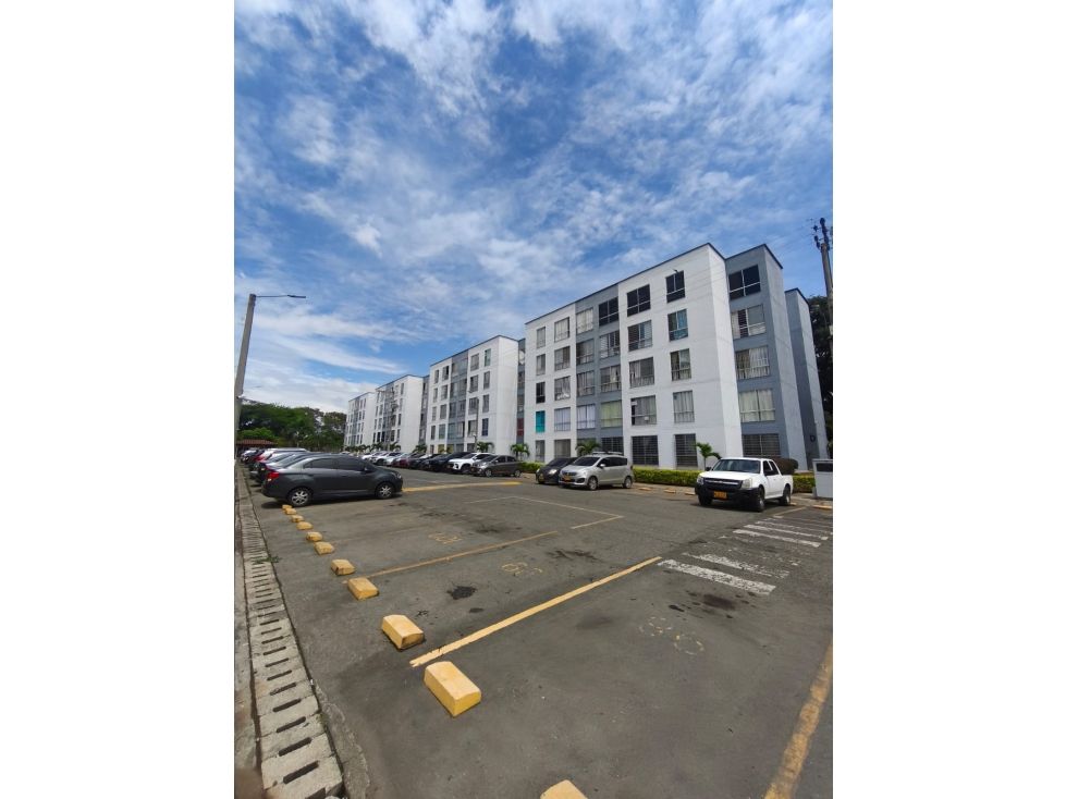 Apartamento en arriendo Valle Del Cauca Cali San Pedro 50 m2 Habitaciones 3 Baños 2 Garajes 1 Precio $1400000