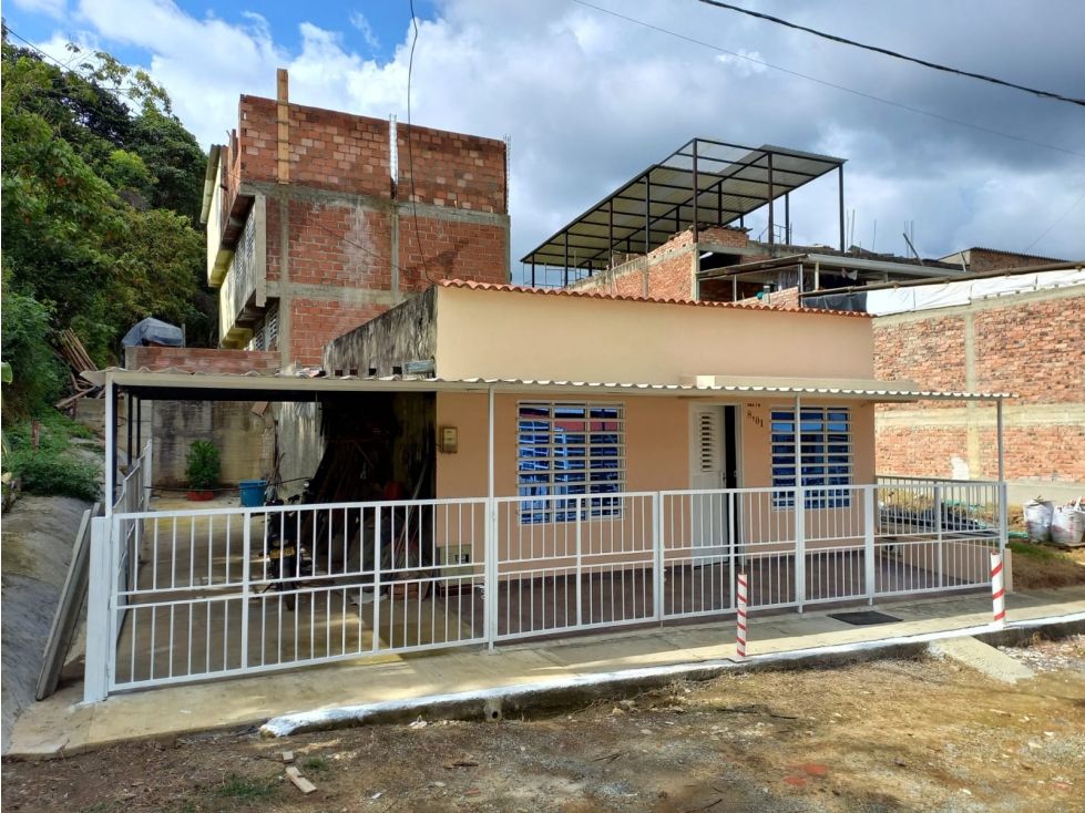Casa en venta Cauca Popayán Portales Del Norte 84 m2 Habitaciones 3 Baños 1 Garajes 2 Precio $215000000
