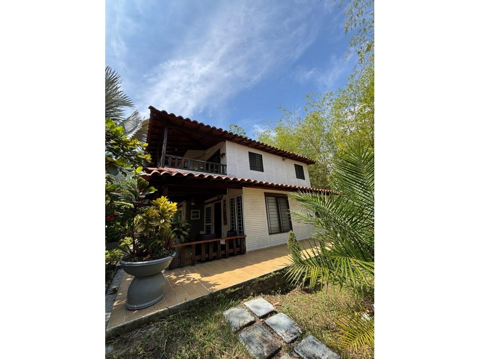 Casa Campestre en venta Cauca Santander De Quilichao Morales Duque 135 m2 Habitaciones 3 Baños 2 Garajes 3 Precio $250000000