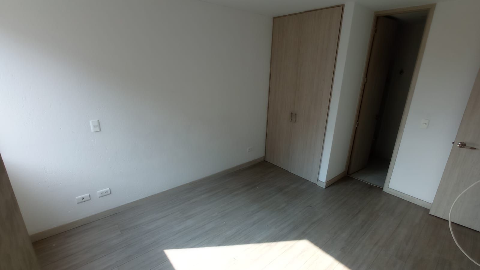 Apartamento en arriendo Antioquia Medellín Bombona No1 48 m2 Habitaciones 2 Baños 2 Garajes 0 Precio $2300000