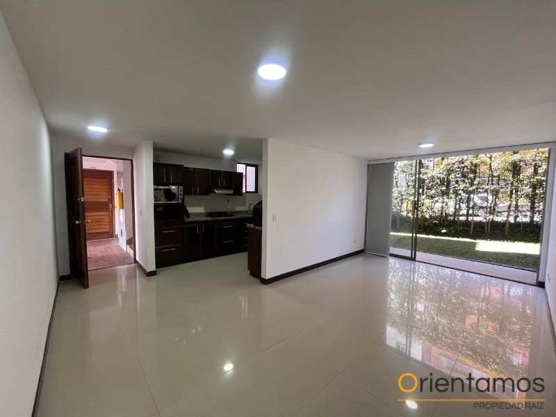 Apartamento en arriendo Antioquia Rionegro Centro 79 m2 Habitaciones 3 Baños 2 Garajes 1 Precio $2500000