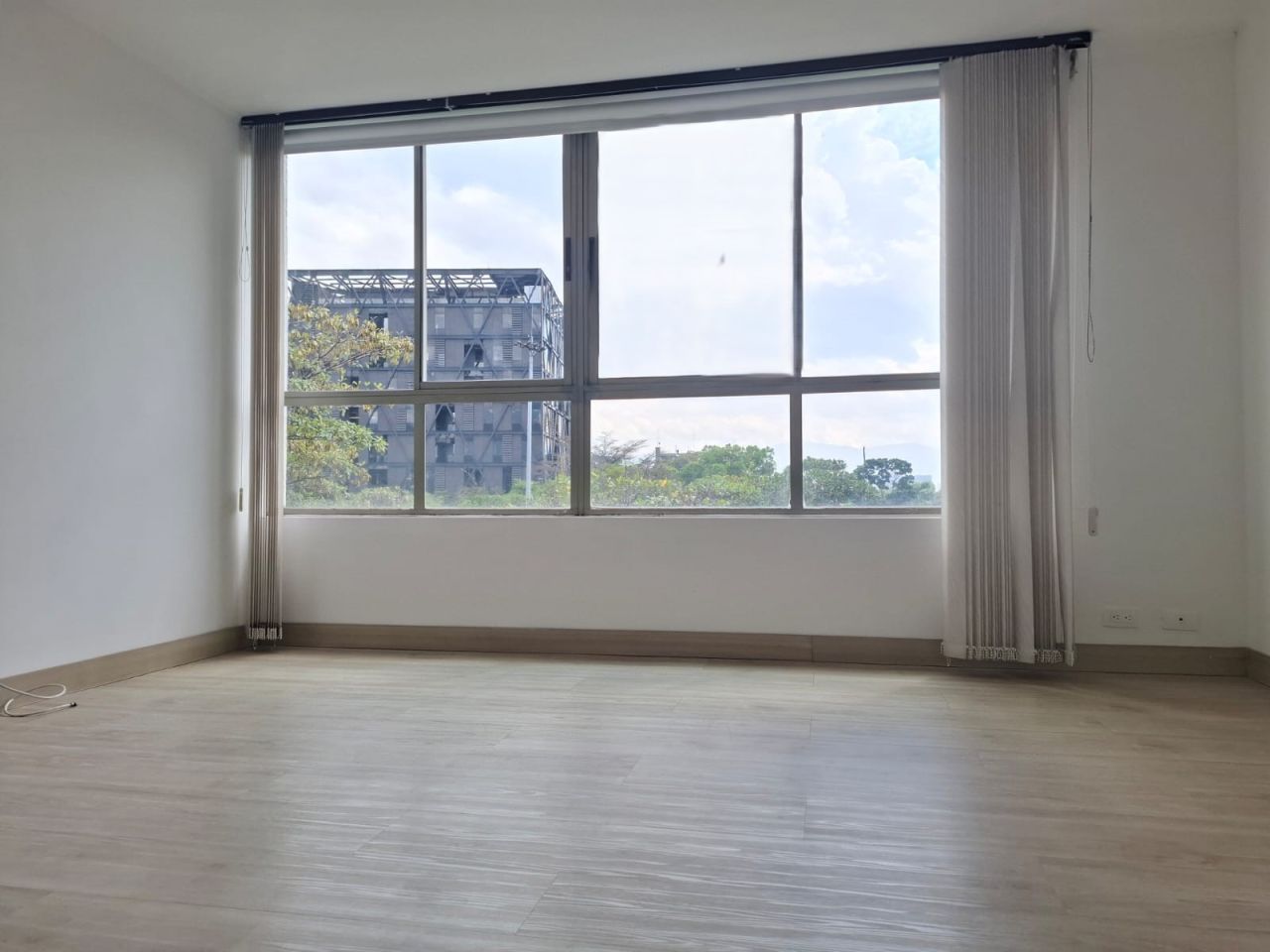 Apartamento en arriendo Antioquia Medellín La Aguacatala 52 m2 Habitaciones 1 Baños 2 Garajes 1 Precio $3100000