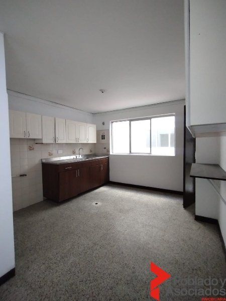 Casa en arriendo Antioquia Medellín Santa Monica 350 m2 Habitaciones 7 Baños 4 Garajes 1 Precio $6000000