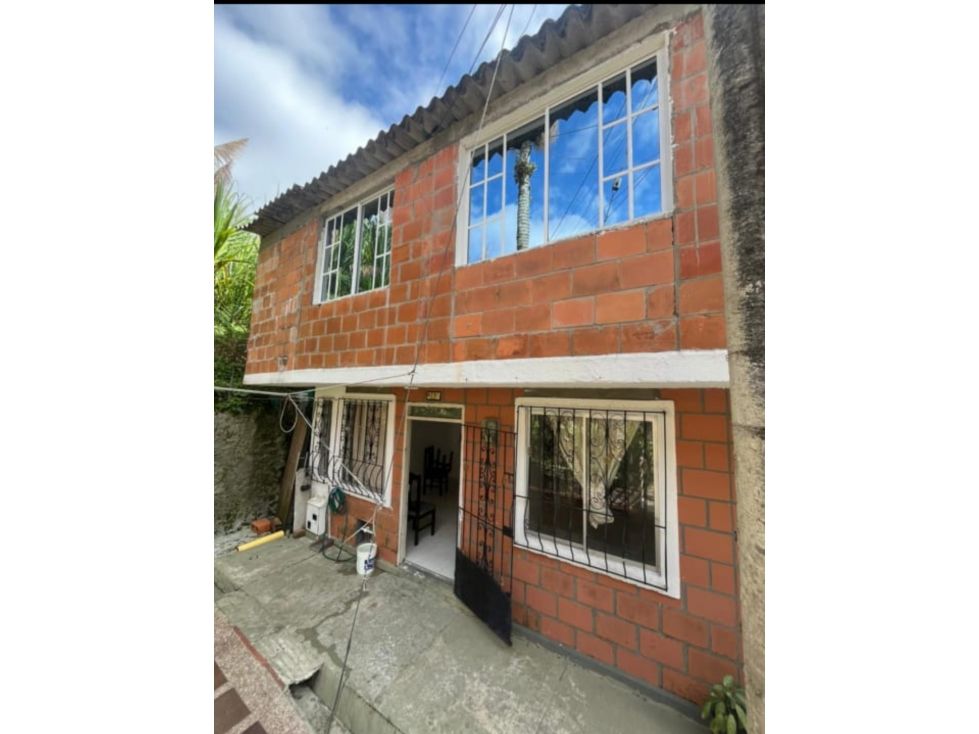 Casa en venta Risaralda Dosquebradas Ub Santiago Londoño 64 m2 Habitaciones 3 Baños 2 Garajes 0 Precio $185000000