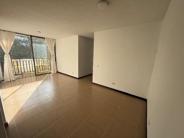 Apartamento en venta Antioquia Envigado La Mesa 58 m2 Habitaciones 3 Baños 2 Garajes 1 Precio $430000000