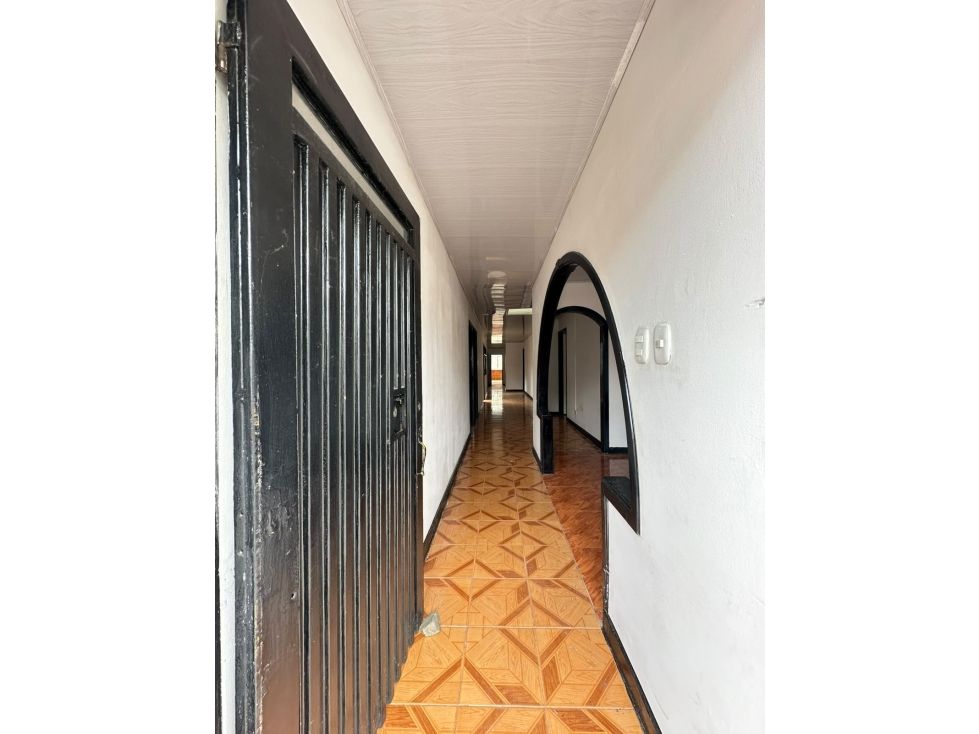 Casa en venta Risaralda Dosquebradas Santa Mónica 324 m2 Habitaciones 6 Baños 3 Garajes 1 Precio $750000000