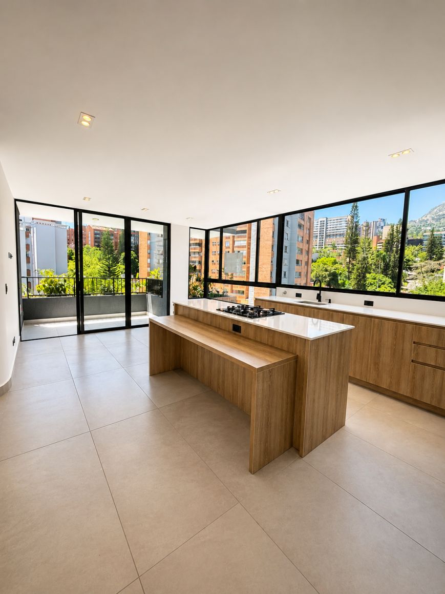 Apartamento en arriendo Antioquia Medellín Castropol 85 m2 Habitaciones 2 Baños 3 Garajes 3 Precio $6550000