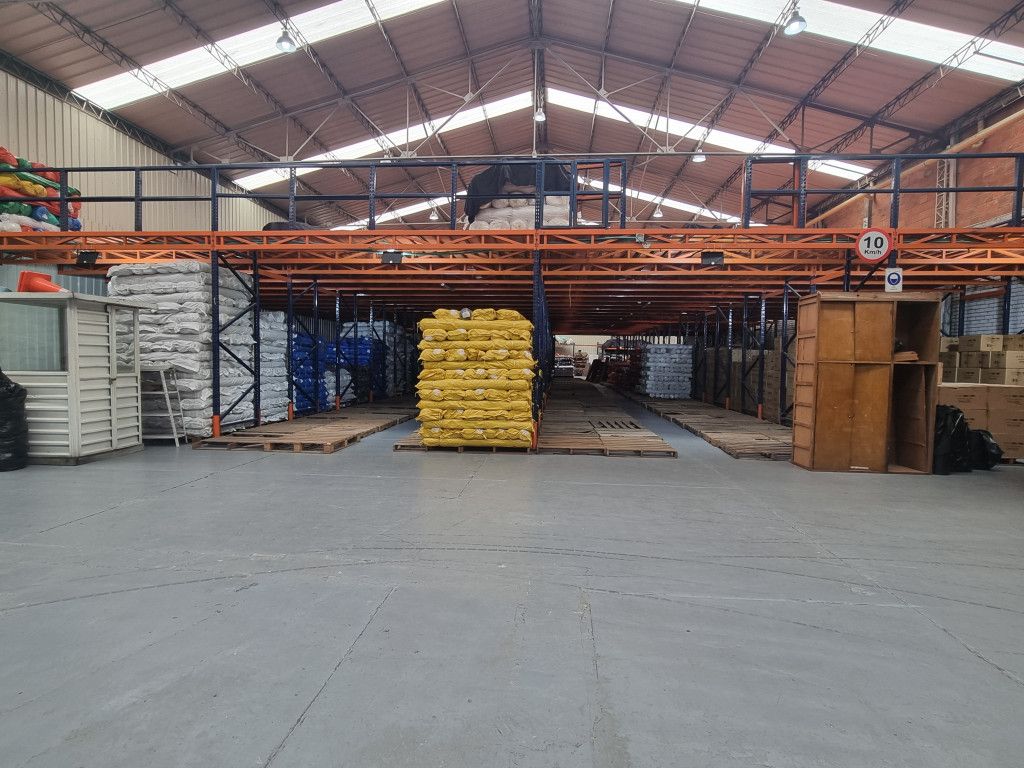 Bodega en venta Cundinamarca Bogotá Centro Industrial 8063 m2 Habitaciones 0 Baños 6 Garajes 10 Precio $25000000000