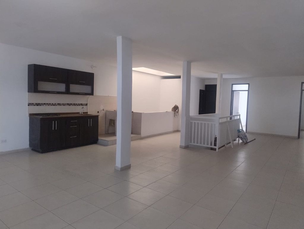 Casa en venta Valle Del Cauca Cali Junín 390 m2 Habitaciones 8 Baños 6 Garajes 0 Precio $630000000