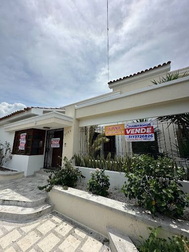 Casa en arriendo Valle Del Cauca Guadalajara De Buga La Merced 0 m2 Habitaciones 5 Baños 4 Garajes 2 Precio $3750000