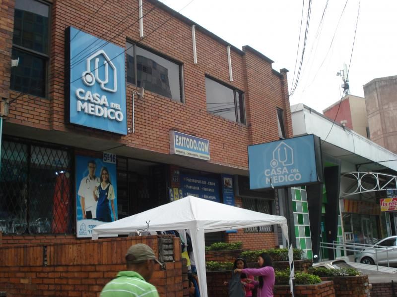 Oficina en arriendo Valle Del Cauca Cali Tequendama 32 m2 Habitaciones 0 Baños 1 Garajes 0 Precio $2000000