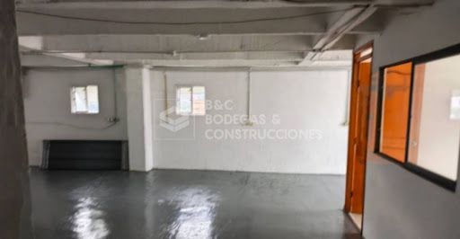 Bodega en arriendo Antioquia Medellín La Candelaria 76 m2 Habitaciones 0 Baños 2 Garajes 0 Precio $2800000