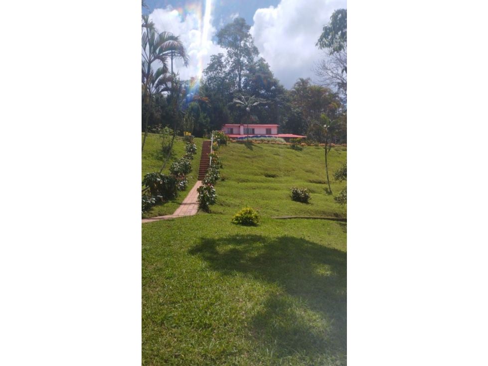 Finca en venta Valle Del Cauca Dagua Dagua 6185 m2 Habitaciones 6 Baños 3 Garajes 15 Precio $1700000000