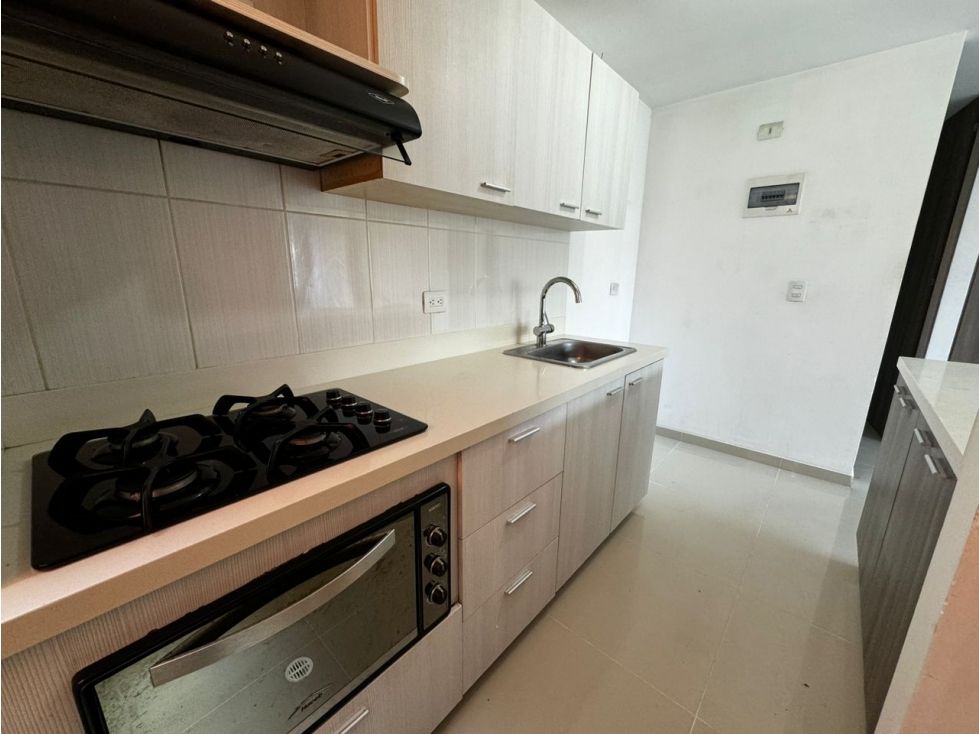 Apartamento en arriendo Antioquia Medellín Loma De Los Bernal 65 m2 Habitaciones 2 Baños 2 Garajes 1 Precio $2900000