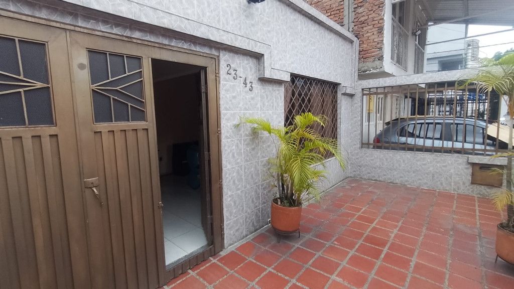 Casa en venta Valle Del Cauca Cali Nueva Floresta Del Ict 140 m2 Habitaciones 4 Baños 2 Garajes 1 Precio $360000000