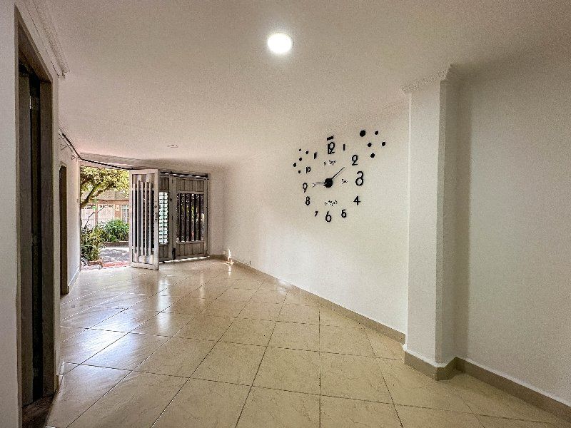 Casa en arriendo Antioquia Medellín Urbanizacion Miravalle 60 m2 Habitaciones 2 Baños 2 Garajes 0 Precio $2300000