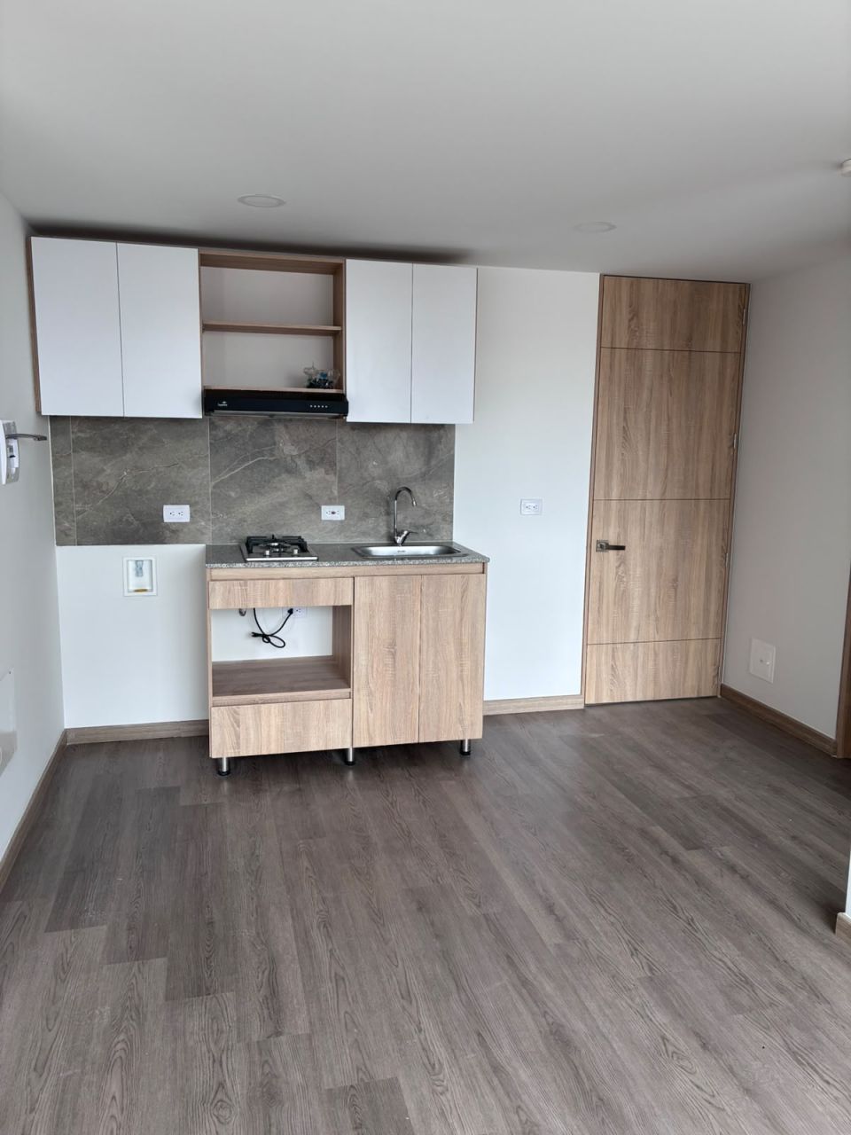 Apartamento en arriendo Cundinamarca Bogotá Prado Veraniego 46 m2 Habitaciones 2 Baños 2 Garajes 1 Precio $2700000