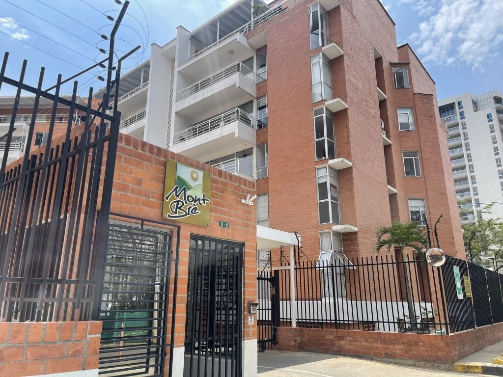 Apartamento en venta Valle Del Cauca Cali Lleras Camargo 90 m2 Habitaciones 3 Baños 2 Garajes 1 Precio $400000000