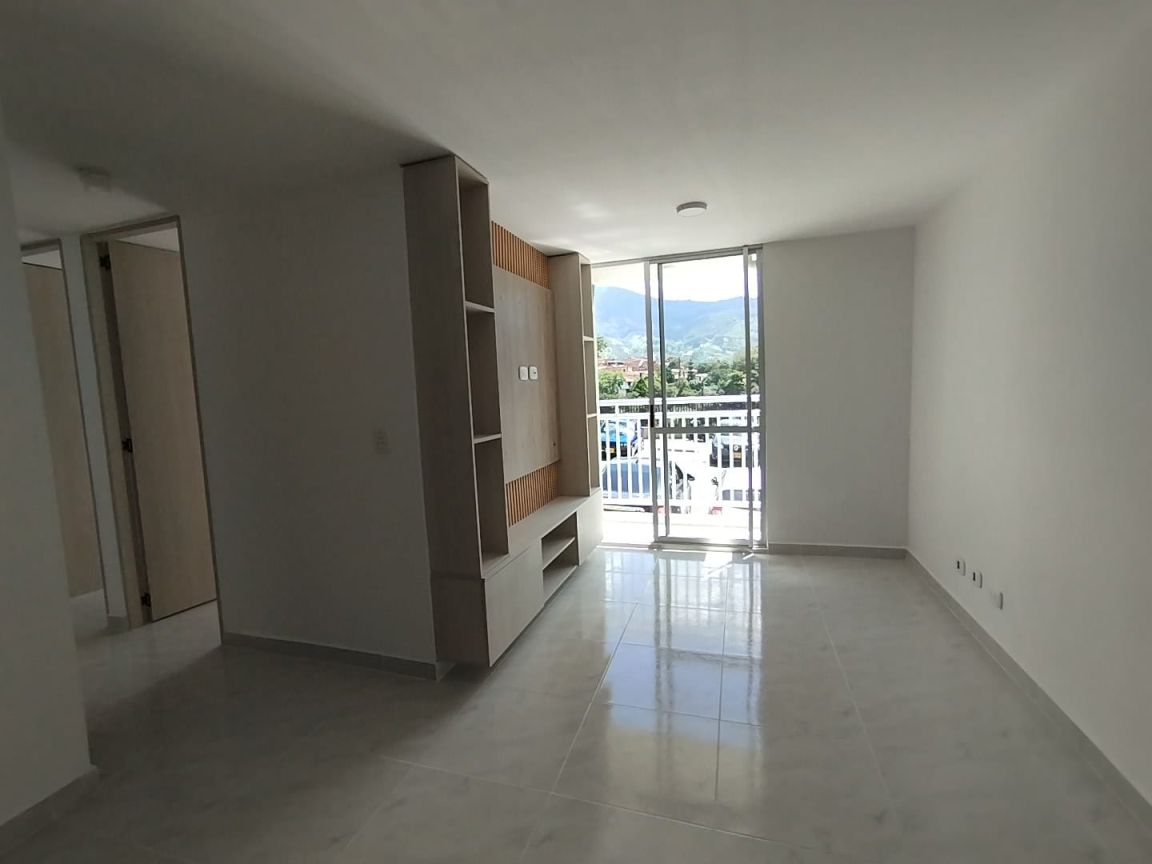Apartamento en arriendo Antioquia Medellín Naranjitos 60 m2 Habitaciones 3 Baños 2 Garajes 0 Precio $1600000