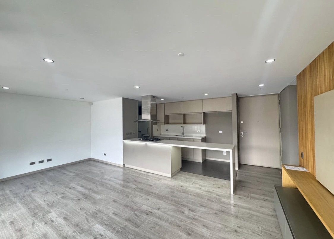 Apartamento en arriendo Antioquia Medellín Altos Del Poblado 115 m2 Habitaciones 2 Baños 3 Garajes 2 Precio $8000000