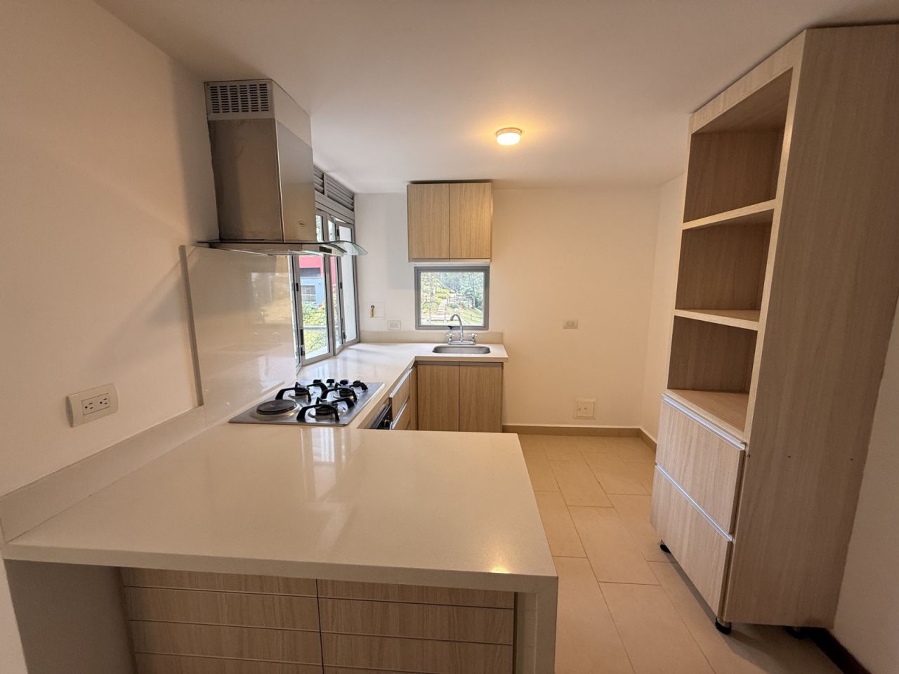 Apartamento en arriendo Antioquia Envigado El Chinguí 95 m2 Habitaciones 3 Baños 2 Garajes 1 Precio $4000000