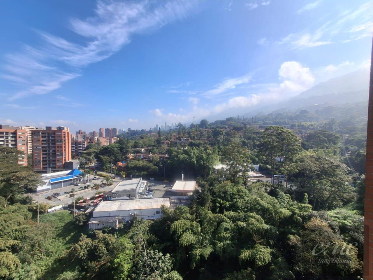 Apartamento en venta Antioquia Envigado San Sebastian 156 m2 Habitaciones 4 Baños 5 Garajes 2 Precio $1400000000