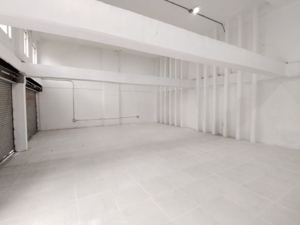 Local en arriendo Antioquia Medellín San Miguel 125 m2 Habitaciones 0 Baños 1 Garajes 0 Precio $4500000