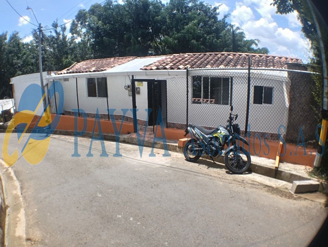 Casa en arriendo Antioquia Medellín Calle Nueva 72 m2 Habitaciones 3 Baños 2 Garajes 1 Precio $2300000
