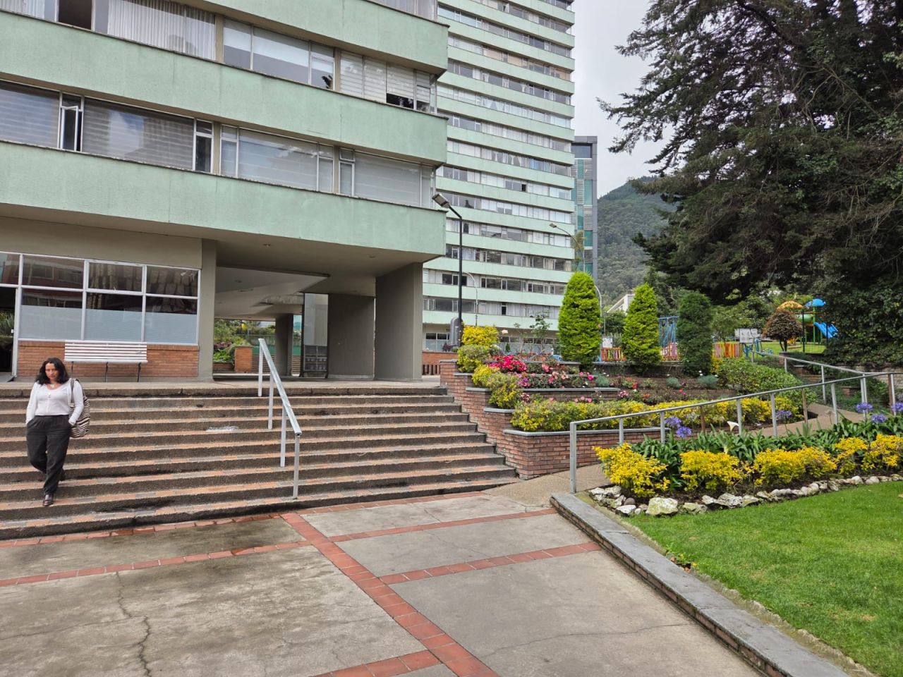 Apartamento en arriendo Cundinamarca Bogotá Las Aguas 127 m2 Habitaciones 4 Baños 2 Garajes 0 Precio $3570000