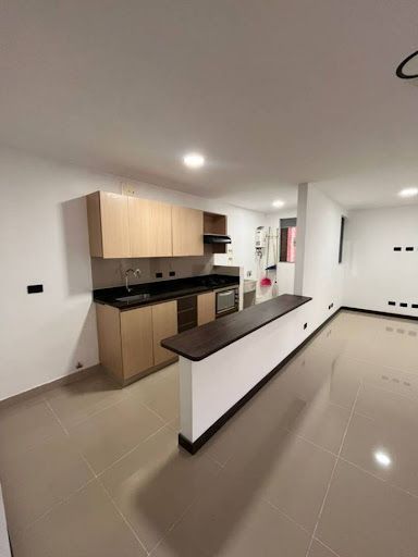Apartamento en arriendo Antioquia Envigado Siena 105 m2 Habitaciones 3 Baños 3 Garajes 1 Precio $5300000