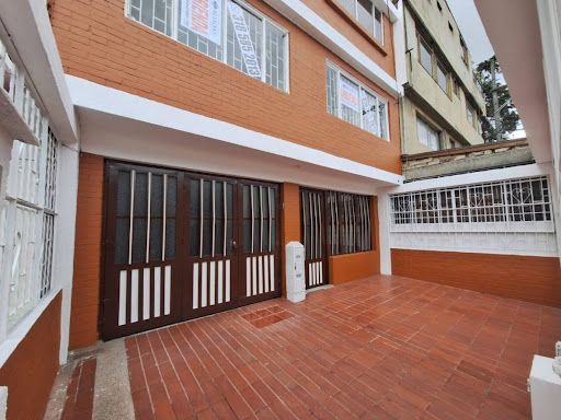 Apartamento en arriendo Cundinamarca Bogotá Guadual Fontibon 90 m2 Habitaciones 3 Baños 2 Garajes 1 Precio $1800000