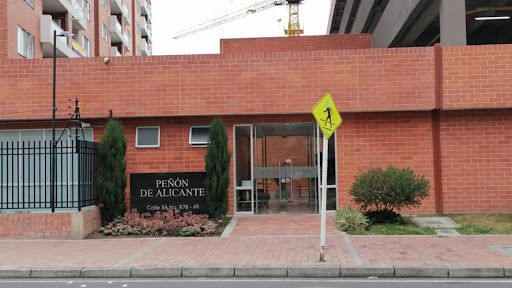 Apartamento en arriendo Cundinamarca Bogotá Campo Alegre 75 m2 Habitaciones 3 Baños 2 Garajes 1 Precio $2500000