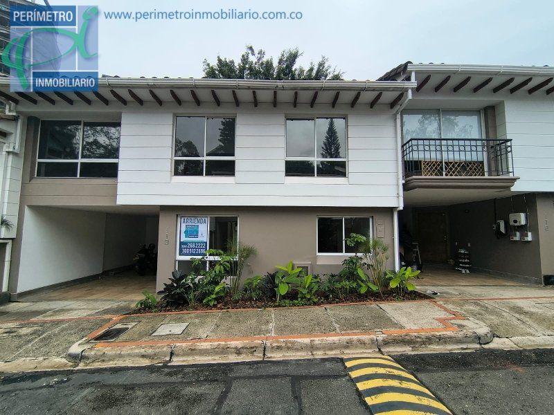 Casa en arriendo Antioquia Medellín Loreto 270 m2 Habitaciones 3 Baños 4 Garajes 0 Precio $12900000