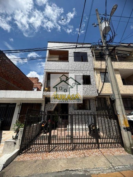 Apartamento en arriendo Antioquia Itagüí Ferrara 55 m2 Habitaciones 4 Baños 1 Garajes 0 Precio $2100000