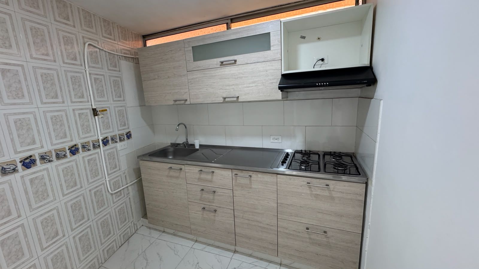 Apartamento en arriendo Antioquia Medellín San Bernardo 90 m2 Habitaciones 4 Baños 2 Garajes 0 Precio $2500000