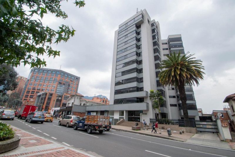 Oficina en venta Cundinamarca Bogotá Quinta Camacho 107 m2 Habitaciones 0 Baños 2 Garajes 1 Precio $880000000
