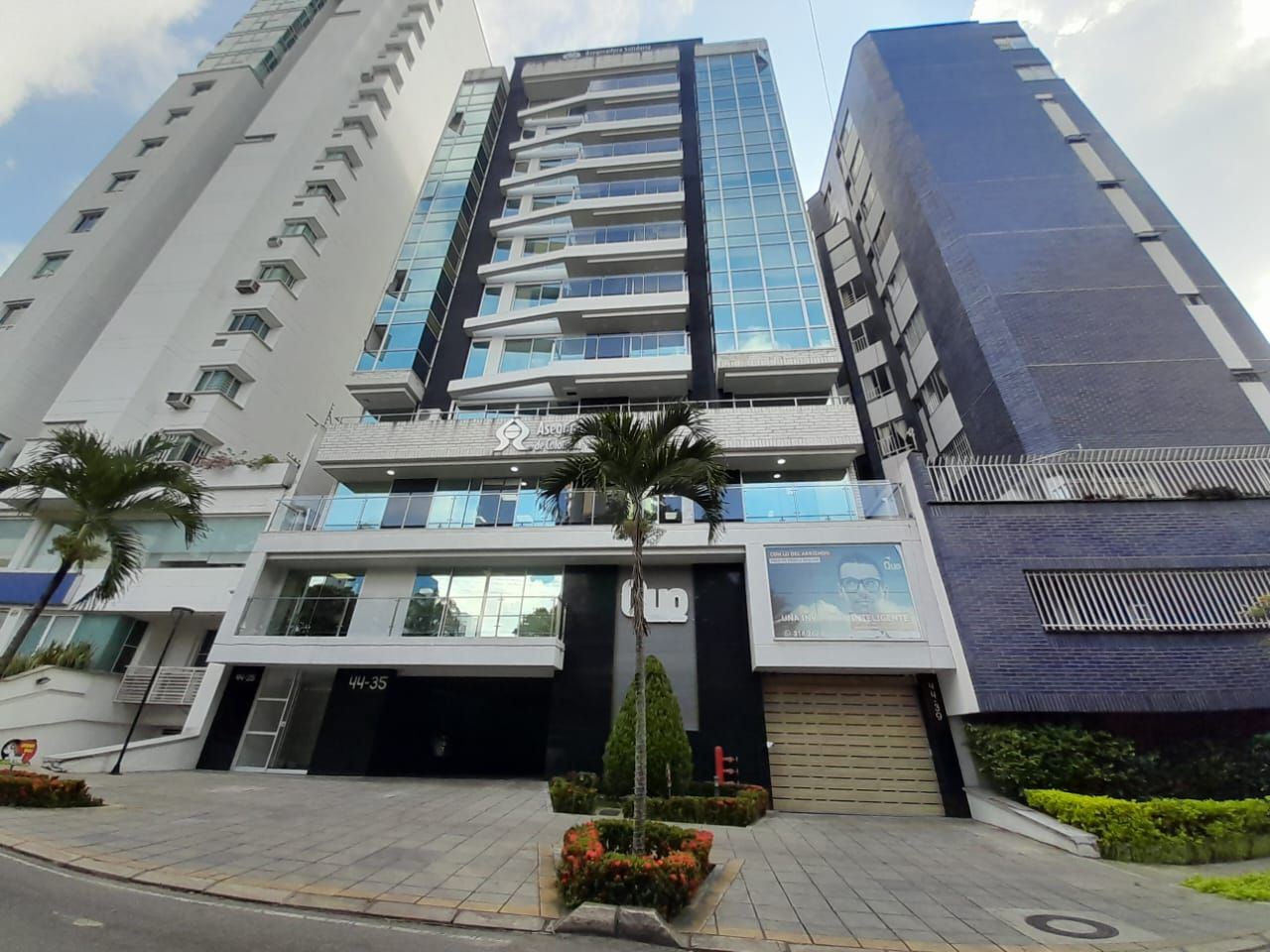 Oficina en arriendo Santander Bucaramanga Cabecera Del Llano 25 m2 Habitaciones 0 Baños 1 Garajes 1 Precio $2049300