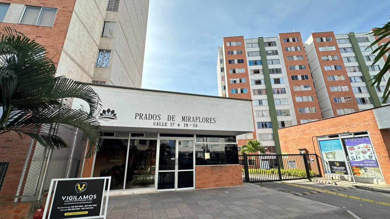 Apartamento en arriendo Santander Piedecuesta Cr Prados De Miraflores 60 m2 Habitaciones 3 Baños 0 Garajes 1 Precio $904000