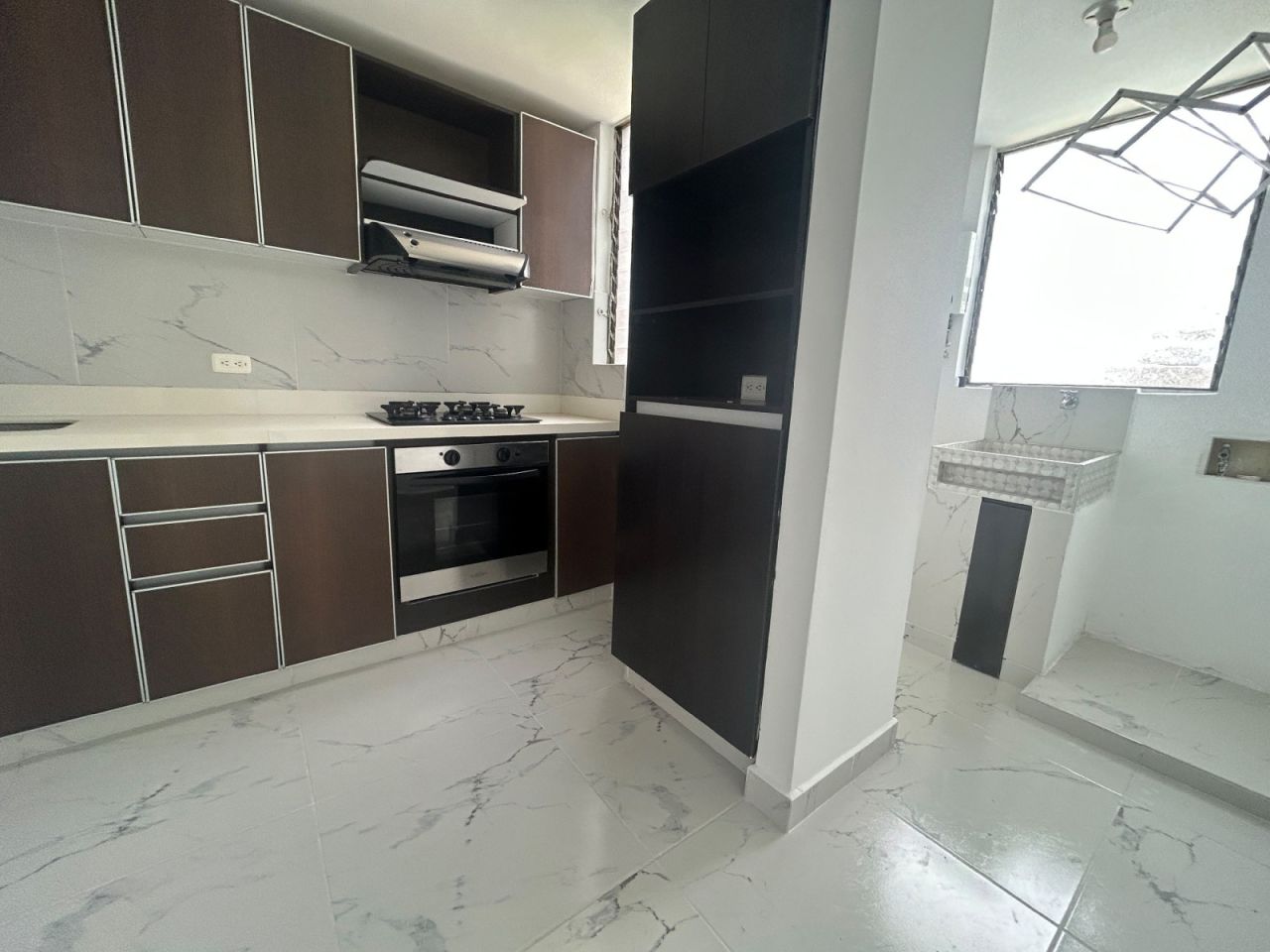 Apartamento en arriendo Antioquia Envigado San Sebastian 80 m2 Habitaciones 3 Baños 2 Garajes 1 Precio $3600000