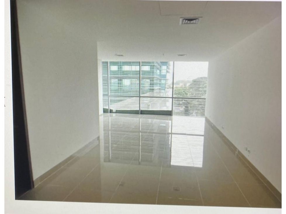 Oficina en venta Antioquia Medellín Patio Bonito 48 m2 Habitaciones 0 Baños 1 Garajes 1 Precio $660000000