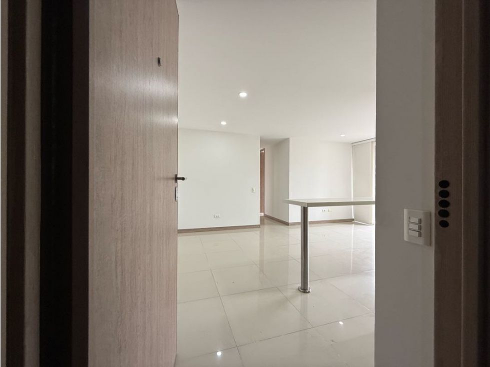 Apartamento en arriendo Antioquia Envigado El Chinguí 85 m2 Habitaciones 3 Baños 0 Garajes 1 Precio $3500000